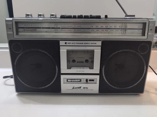SHARP GF-228ST Stereo Radio Cassette Recorder Boombox Working Cassette