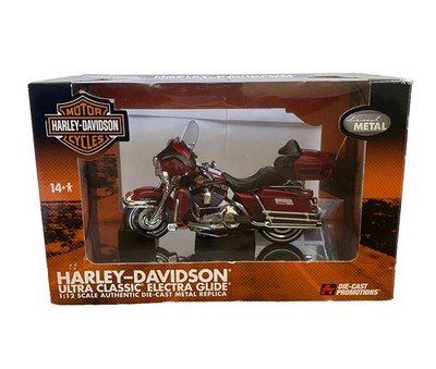 ERTL Harley-Davidson Ultra Classic Electra Glide Red 1:12 Diecast
