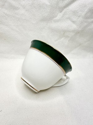 Royal Worcester Cavendish Leather Green Teacup 1981
