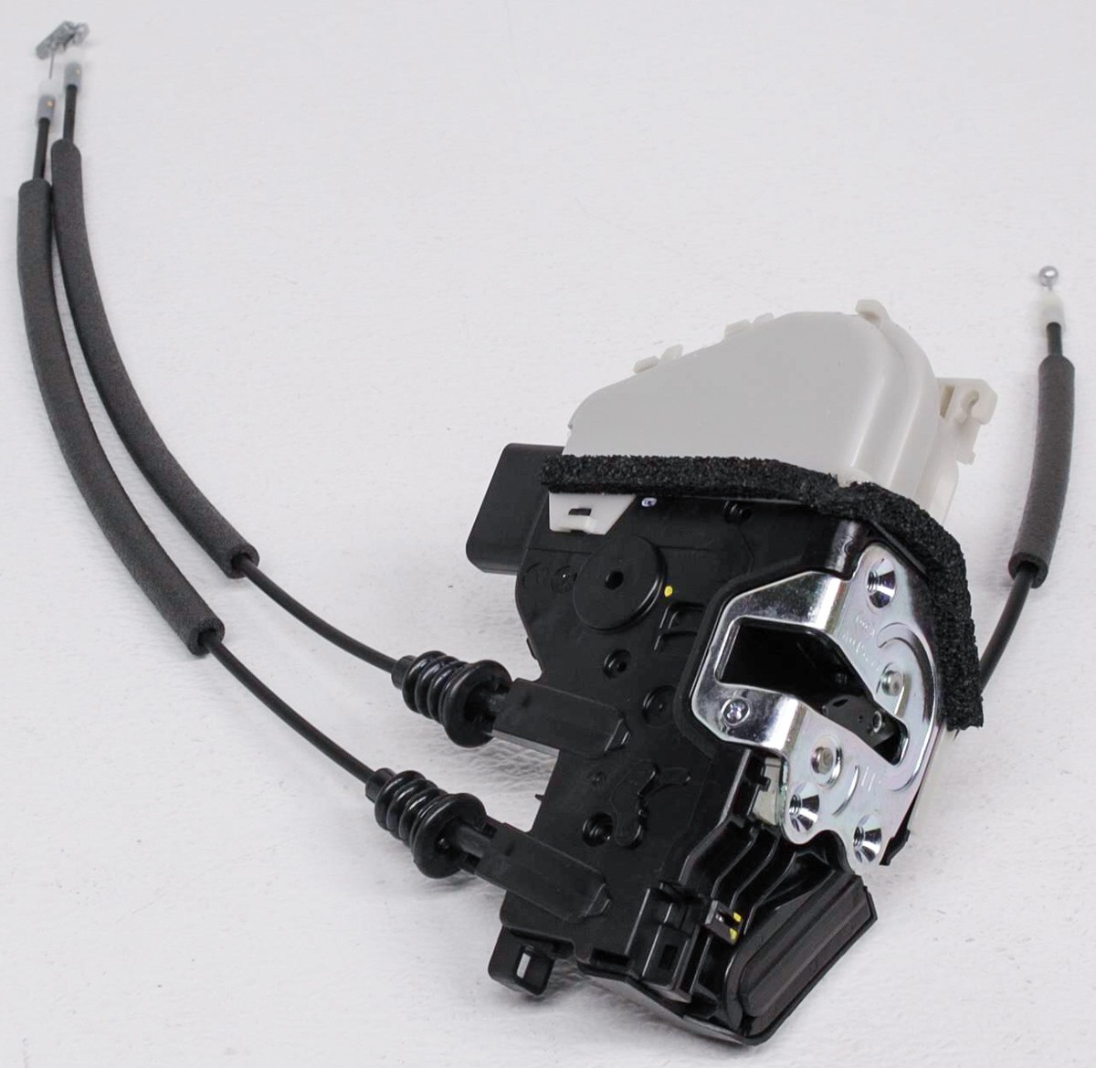 OEM Lock Actuator For Hyundai Santa Fe, Santa Fe Sport 81320