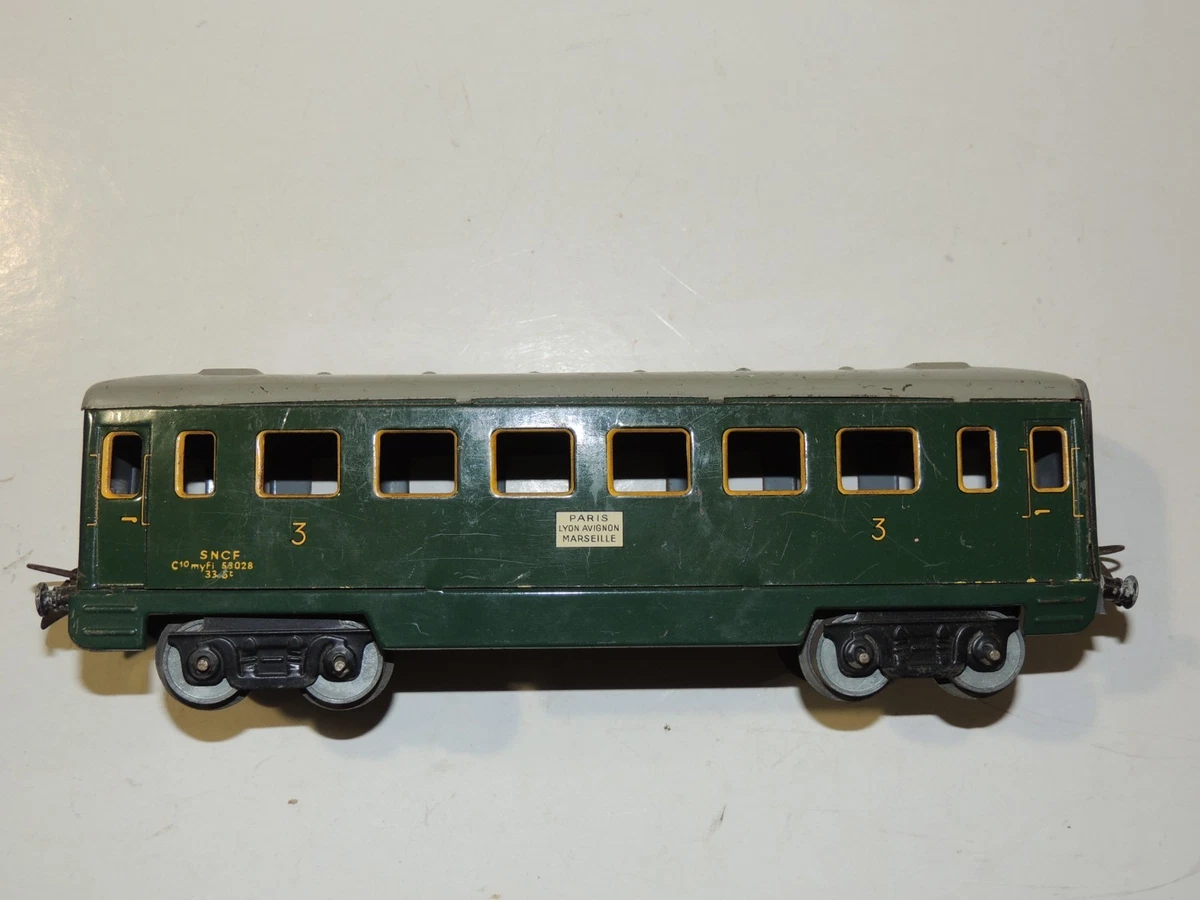 TRAINS HORNBY QUAI DE VOYAGEURS DEMONTABLES EN 0
