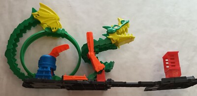 Hotwheels Track Set HOT WHEELS Track Set With 1:64 Scale Toy