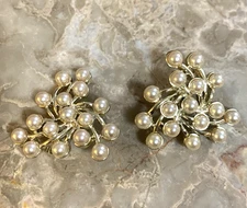 Emmons Clip On Earrings Vintage Faux Pearl Gold Tone Spray Statement Bold Signed
