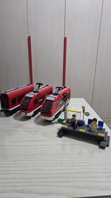 lego city/train set 7938 complete with track expansion