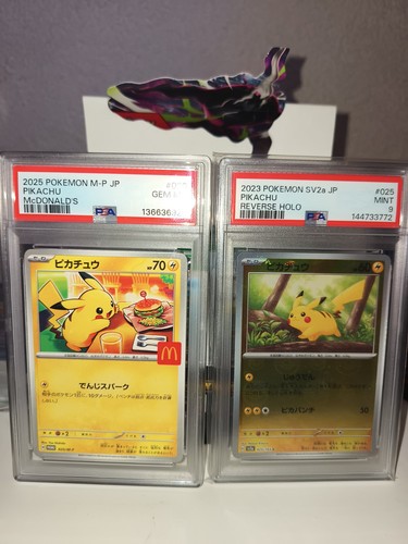 pokemon cards, psa 10 and 9 Pikachu's