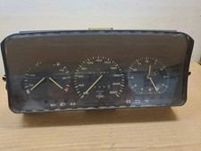 VW PASSAT B3/B4 3A2, 35I Kombiinstrument 5220029110 1.80 Petrol 102kw 34888136