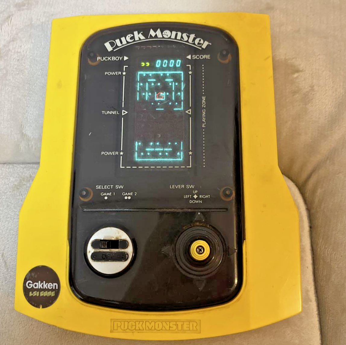 Gakken Puck Monster LSIゲーム s-l1200.png