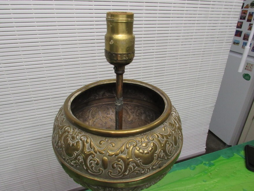 VINTAGE YAMAHA 20 HARD CASE INCLUDED SERIAL 179090A GOOD