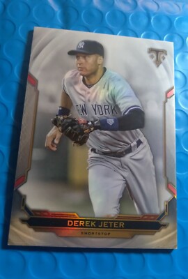 2019 Topps Triple Threads DEREK JETER #31 Yankees GOLD Serial