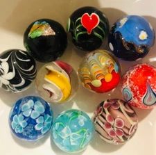 1 X Unique HAND MADE marble 22mm Traditional Children's game/collectable