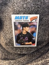 2026 Topps Heritage Jonah Tong Rookie Card