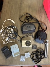 Canon Powershot SD1000 Digital ELPH Compact Camera with Accessories