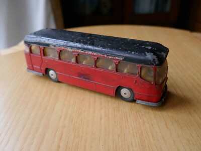 Corgi Major Toy 1120 Midland Red Motorway Express Coach