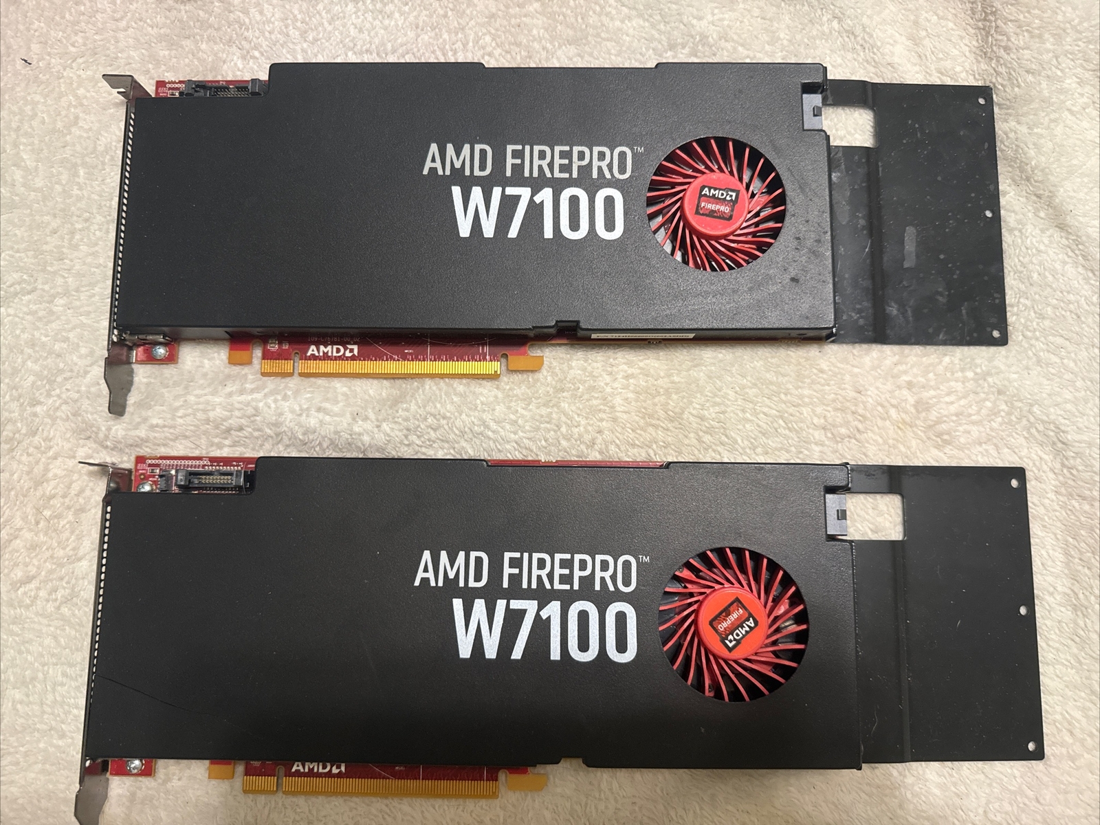 Nvidia Geforce Gtx 1080 AMD Firepro W7100 100-505975 Go GDDR5