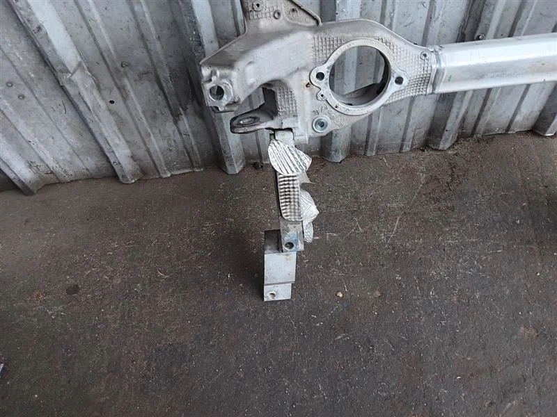 Porsche Panamera 2010-2013 suspensión delantera travesaño 97034110109 OEM Foto 4 de 4