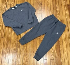 Nike Sportswear Fleece Gray Sweatsuit Sweatshirt & Pants Joggers Set Size Large