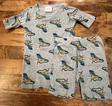 Child 8 / 130 Hanna Andersson short pajamas iguanas - 100 cotton VG condition