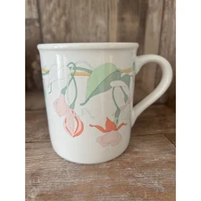 Vintage 80s Pastel Pink Floral Vine Mug Potpourri Press Made in Japan