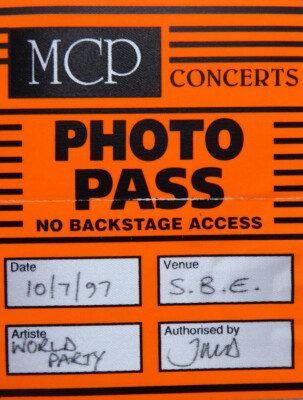 WORLD PARTY CONCERT PHOTO PASS SHEPHERDS BUSH EMPIRE LONDON 10TH JULY 1997 