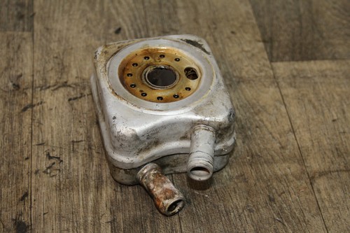 Ölkühler 028117021B VW Passat 3BG Bj. 2001