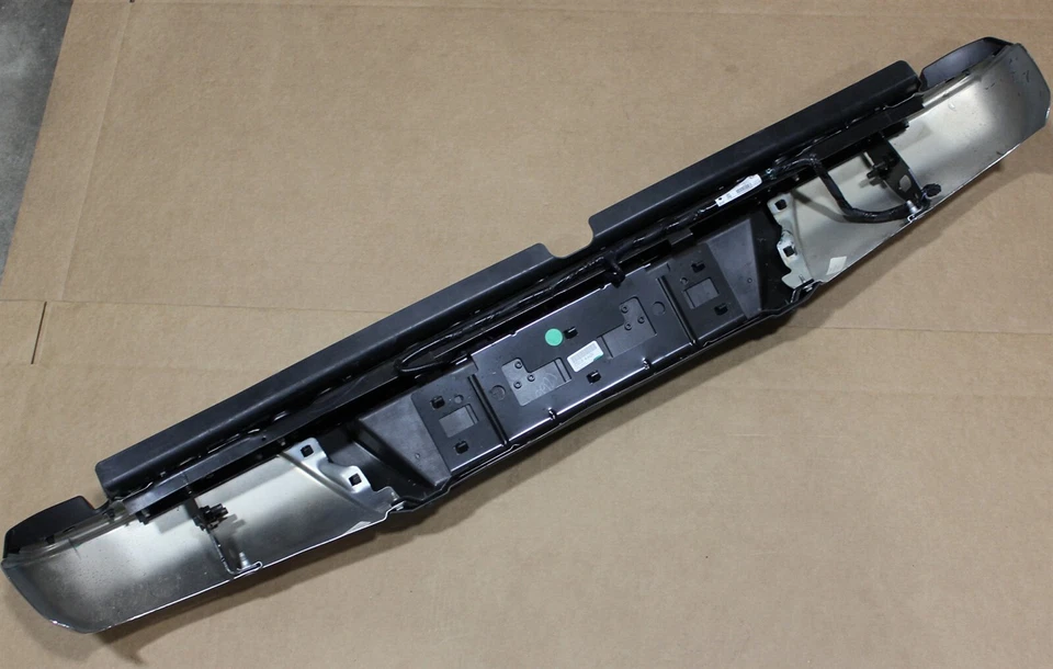 Оригинальный заводской толкающий стержень заднего бампера для Nissan NP300 16-20 NAVARA Frontier ЭКСПОРТНЫЙ грузовик - Изображение 4 из 4