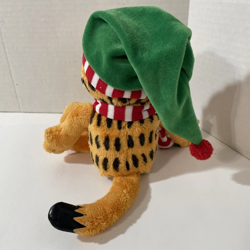 Garfield Plush Ty Santa Hat Seasons Greetings Christmas Stuffed Animal Toy - Image 4 of 4