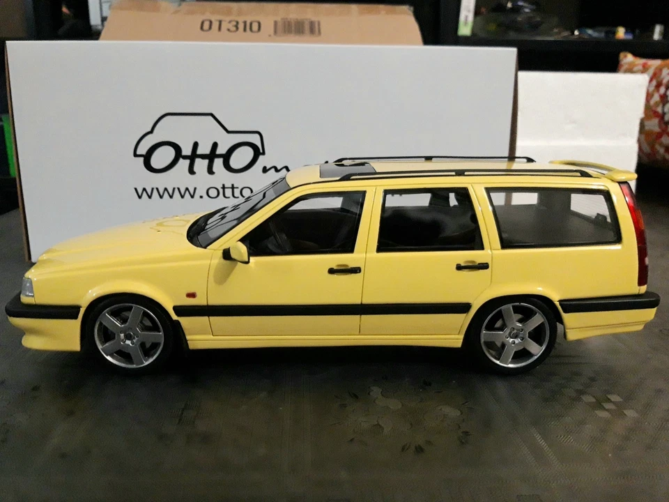 Volvo 850 T5-R giallo 1995 1/18 otto ottomobile OT310 - Immagine 4 di 4