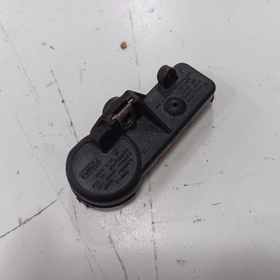 Sensor sistema monitor presión neumáticos Ford Fiesta TPMS 2014 2015 2016 2017 2018 2 Foto 2 de 4