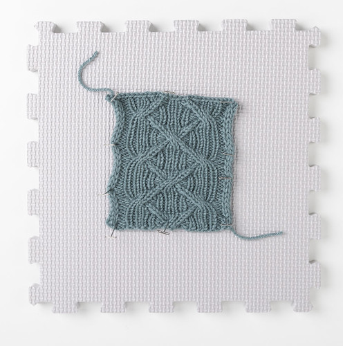 Knitting Crochet Blocking Mats Foam Puzzle Board Set 9pcs 12.5in Craft Knit Tool