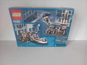 LEGO #7035 World City: Police HEADQUARTERS WITH BOX AND MANUAL MISSING 2 PIECES