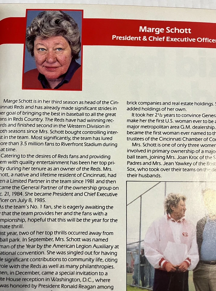 1987 CINCINNATI REDS Official Yearbook/Program W/Charlie Hustle and Reds History - Image 3 of 4