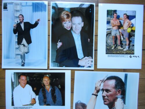 PHOTO PRESSE 5 x MICHAEL BARRYMORE COMING OUT WIFE FRIEND  30 X 21 cm - Photo 1/9
