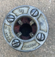 Ridgid 1/2" Drop Die Head Ratchet Hand Pipe Threader