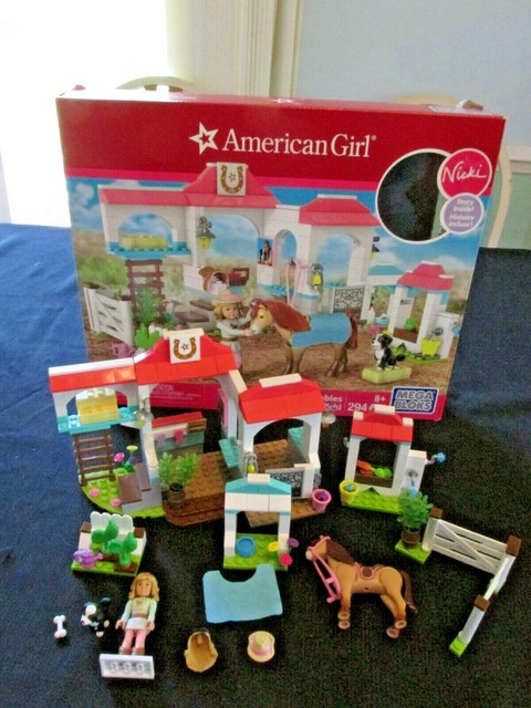 mega bloks american girl nicki's horse stables