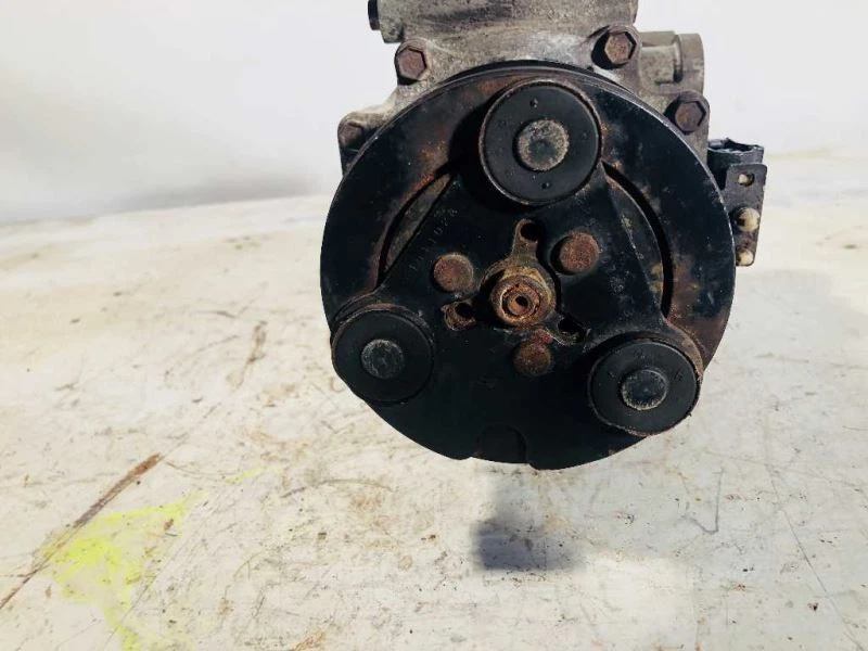 Jaguar S 2005 tipo 4,2 L compresor de aire acondicionado Foto 4 de 4