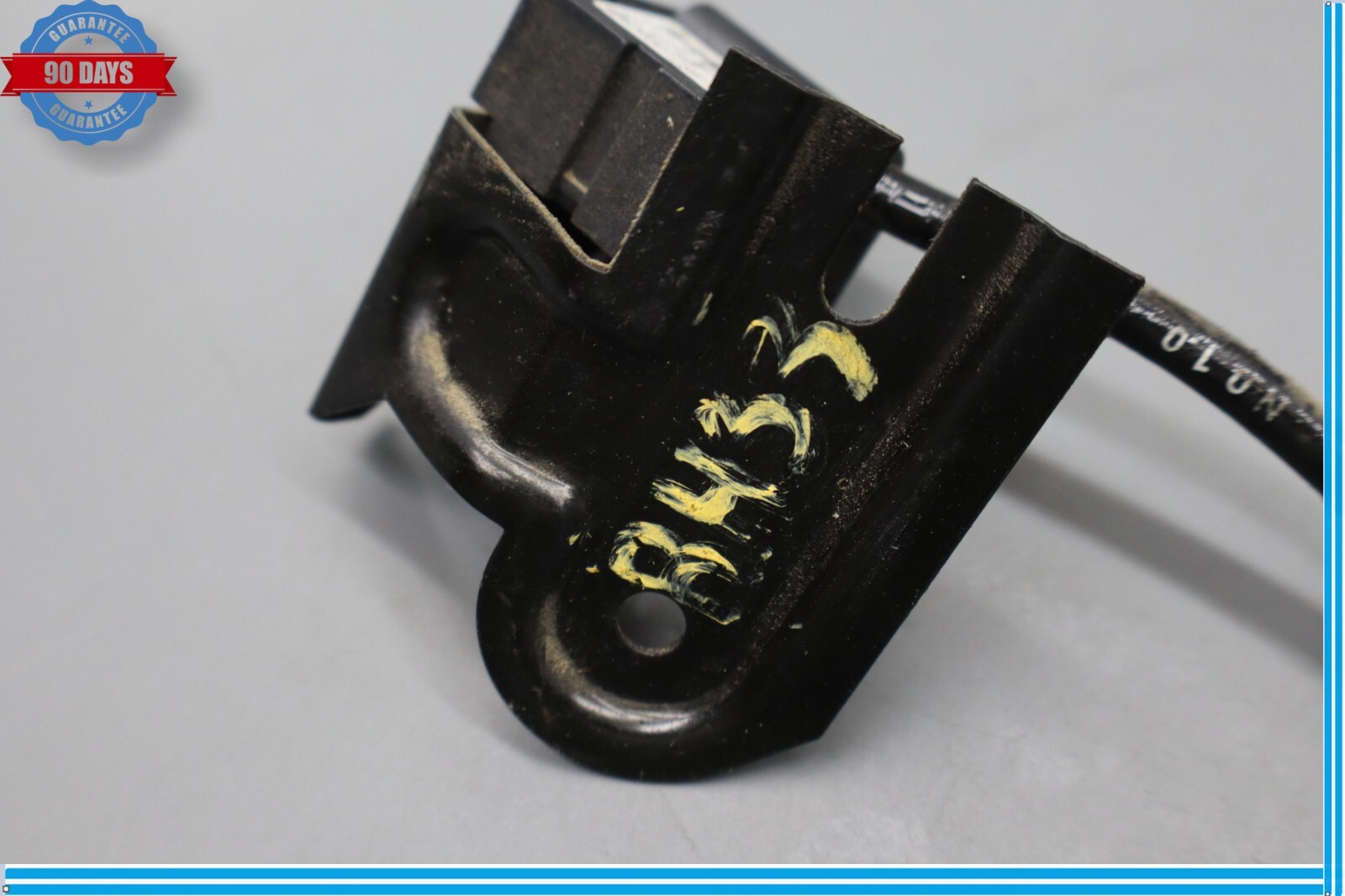 Bentley Continental R Final Series 2003-2007 Front Lateral acceleration sensor P/N 3D0907651