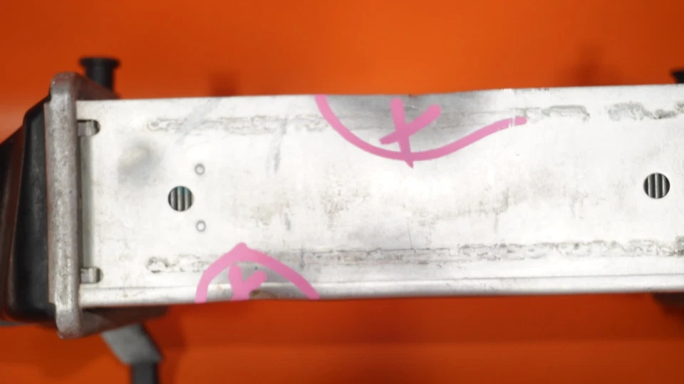 Intercooler AUDI A4 1999 2000 2001 058145805B OEM Foto 4 de 4