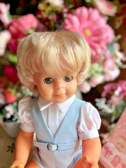 Poupon Petitcollin Michel de 40 cm pour imaginer de belles histoires au quotidien