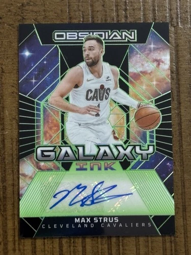 2023-24 Panini Obsidian Max Strus /25 Galaxy Ink Green Auto #GI-STR Cavaliers