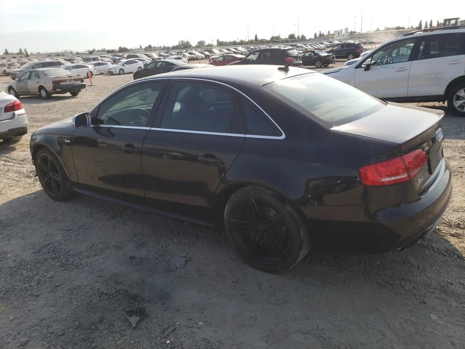 BLK DECKLID TAILGATE 2010-2012 AUDI S4 AUDI Foto 2 de 4