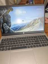 HP Notebook 7520 Ryzen 5 15,6 Zoll Silber inkl. Netzteil & Laptoptasche