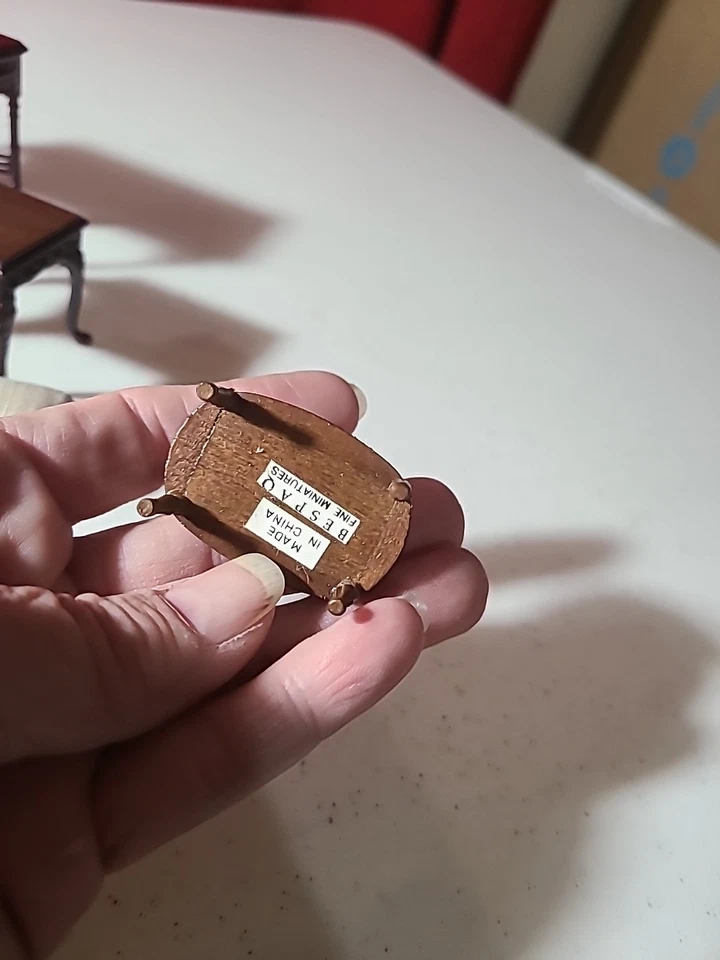 Mixed Bespaq Lot Of Miniature Dollhouse Furniture - Image 3 of 4