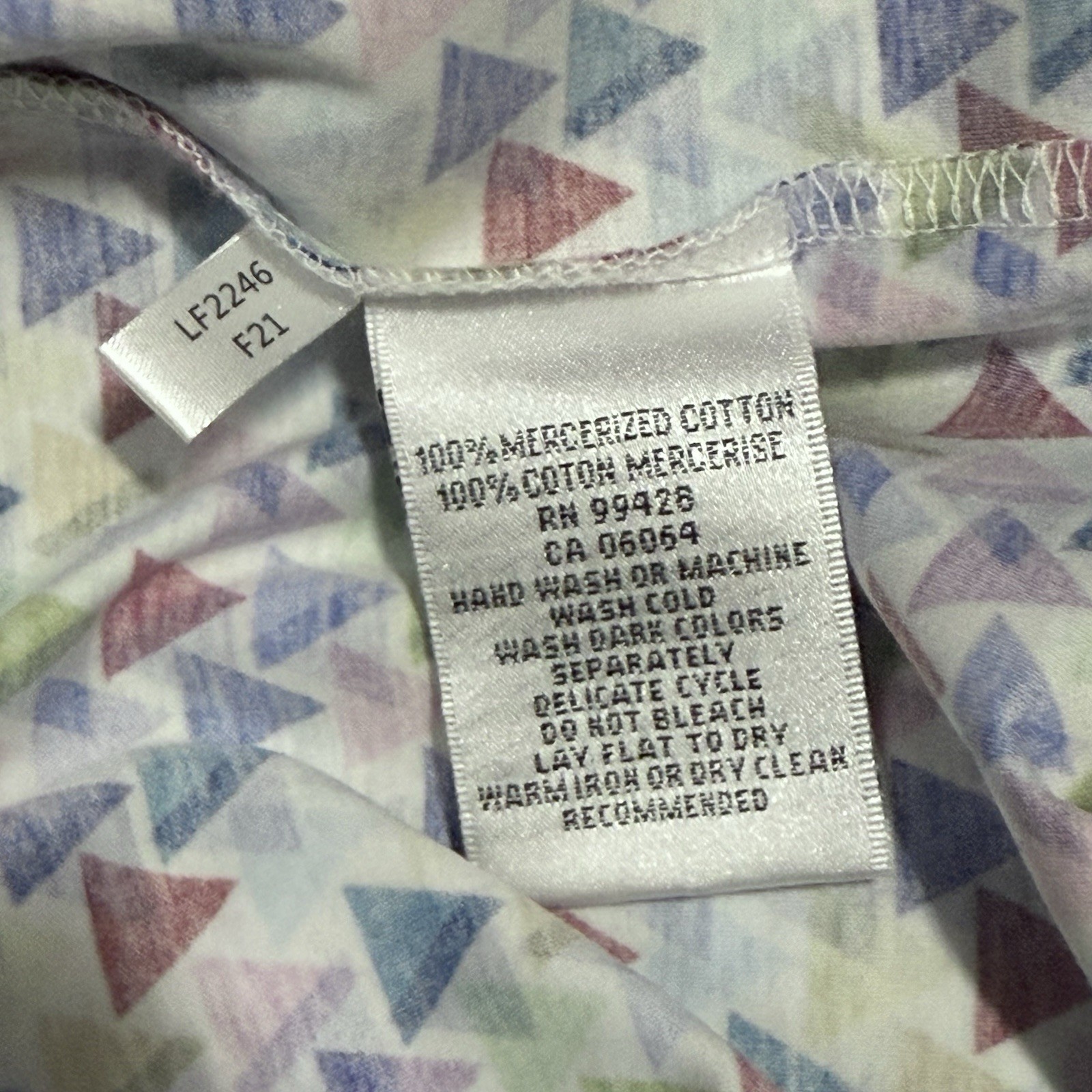 Bugatchi Multi Color Geometric Triangles All Over… - image 13