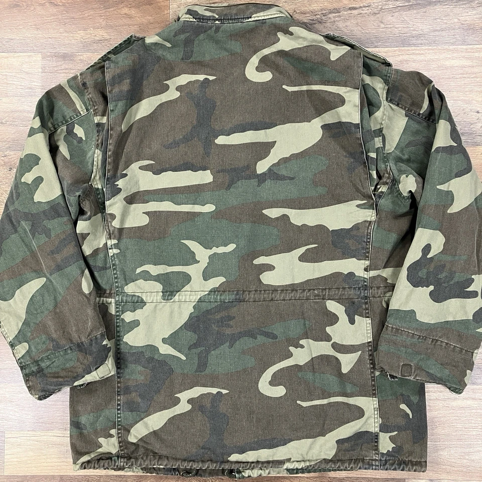 Rothco M65 Field Jacket Mens Medium Green Camo US Military Army Coat - Image 4 of 4