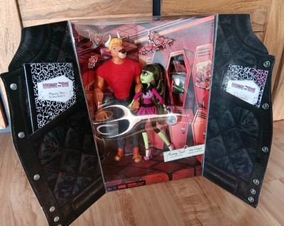 Monster High SDCC Manny Taur & Iris Clops