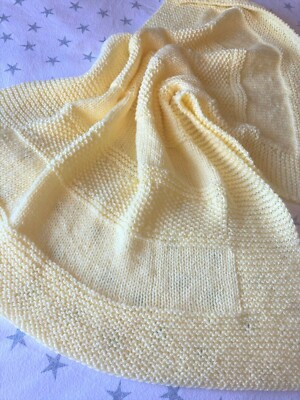Knitting pattern- Textured Stripes Baby Blanket Aran Yarn Paper