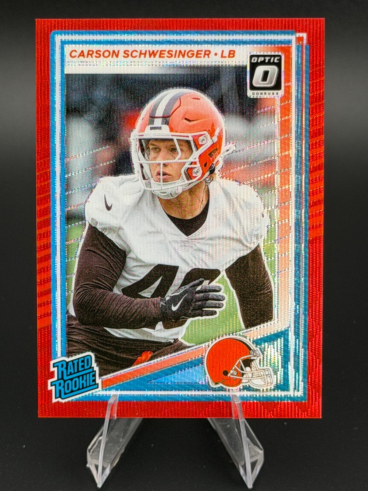 2025 Donruss - Rated Rookie Carson Schwesinger #392 Optic Preview Red Wave (RC) 