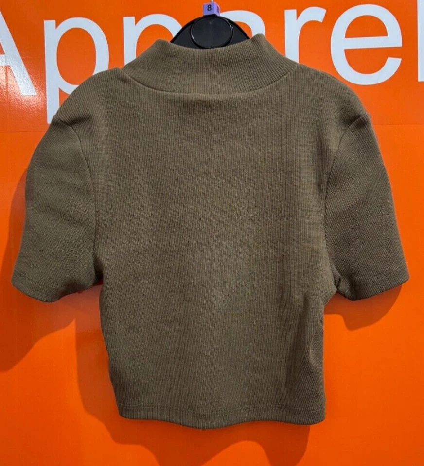 TOPSHOP Full Zip Ribbed Cropped Top, Size 8 Petite, New With Tag, sf - Image 2 of 2