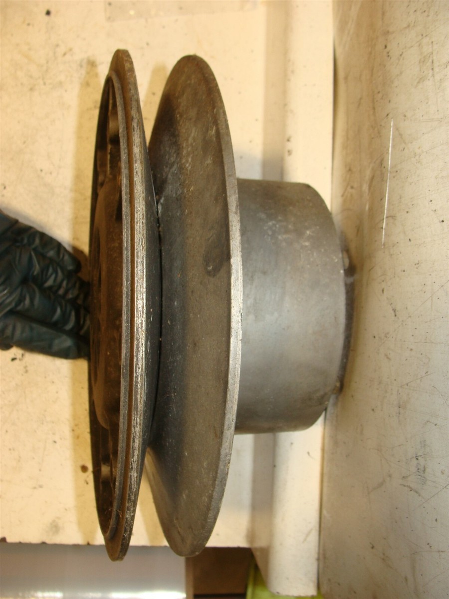 1978 79 80 KAWASAKI INTRUDER 440 oem secondary clutch driven