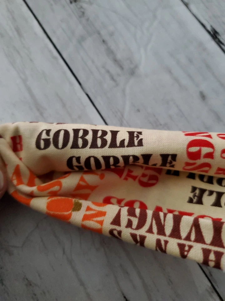 Thanksgiving Seasonal Fat Quarters 100% Cotton 18 In X 20 In - Image 4 of 4